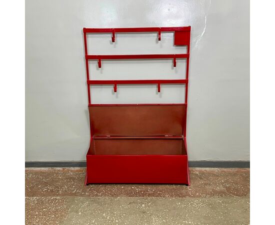 Стенд пожарный открытого типа со стационарным ящиком для песка 0,12м.куб. с огнетушителями и инструментом, фото 3